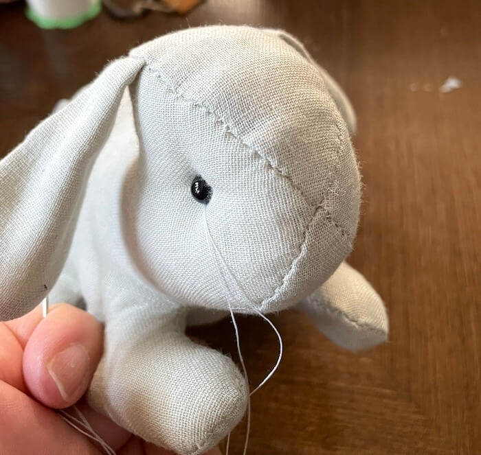 目の付け方｜うさぎのぬいぐるみの作り方