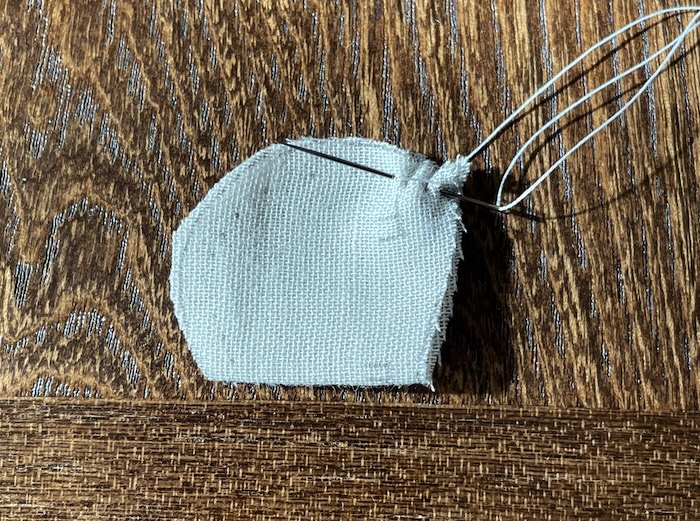 うさぎのぬいぐるみ　しっぽ