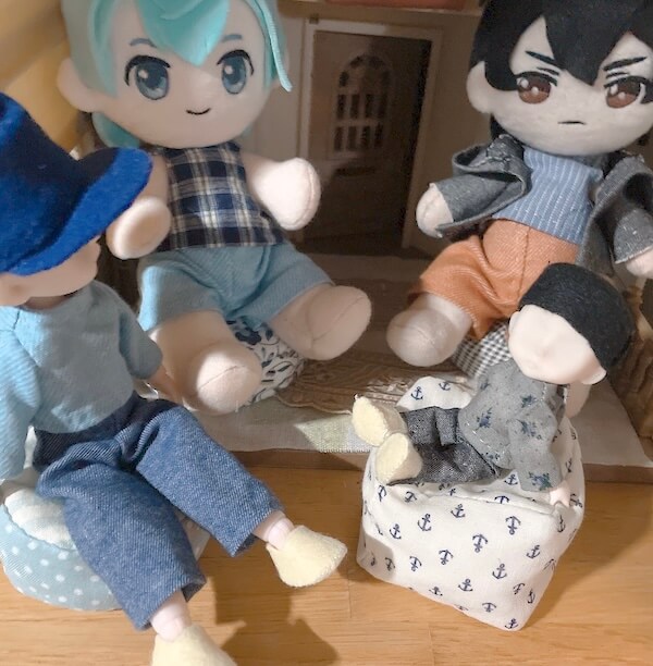 ぬい用クッション　四角もかわいい