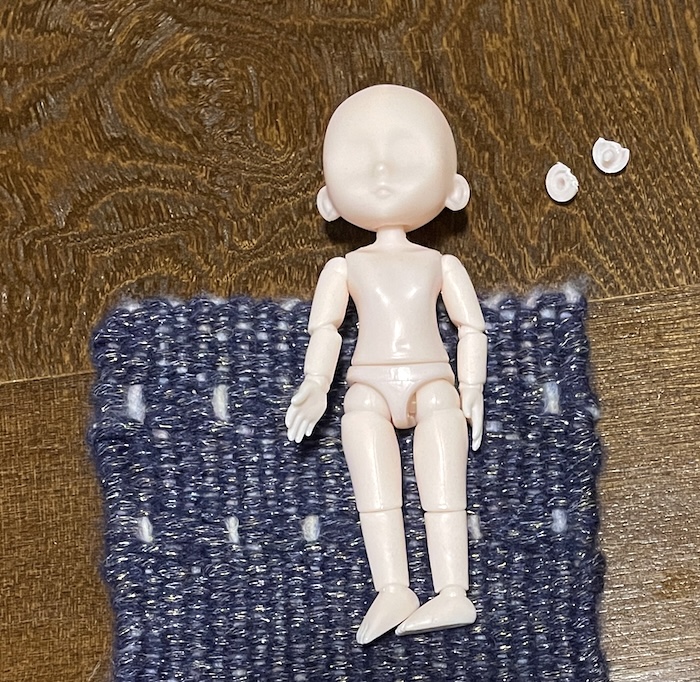 ダイソードールボディにセリアのドールヘッドをつける 完成形のイメージ