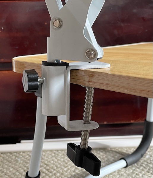 アーム式刺繍スタンド　クランプで固定