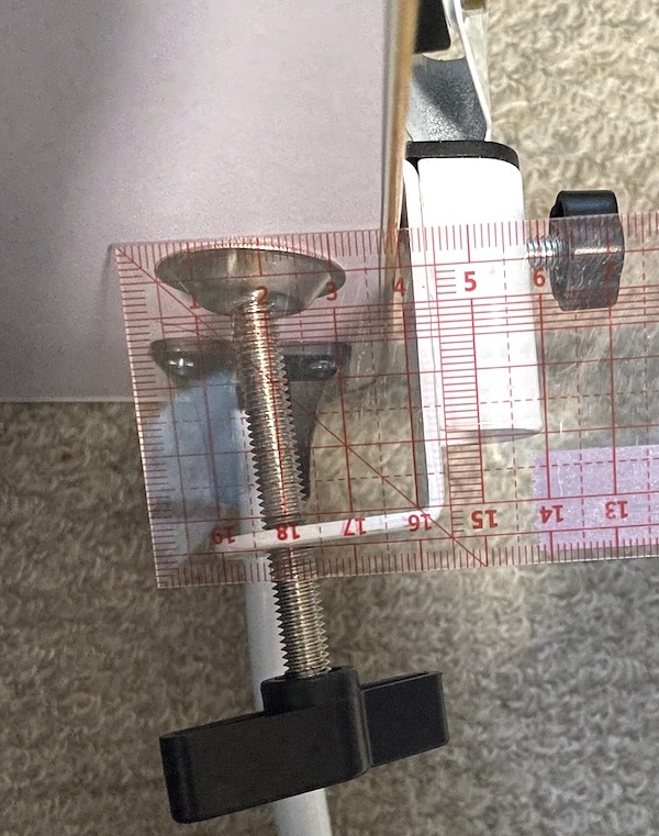 アーム式刺繍スタンド　クランプ部分