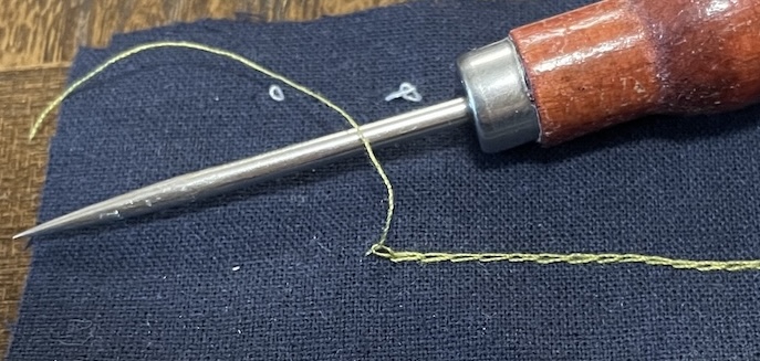 MonoMaster 2026年3月号増刊付録 スナフキンのハンディミシン 縫い終わりの糸始末