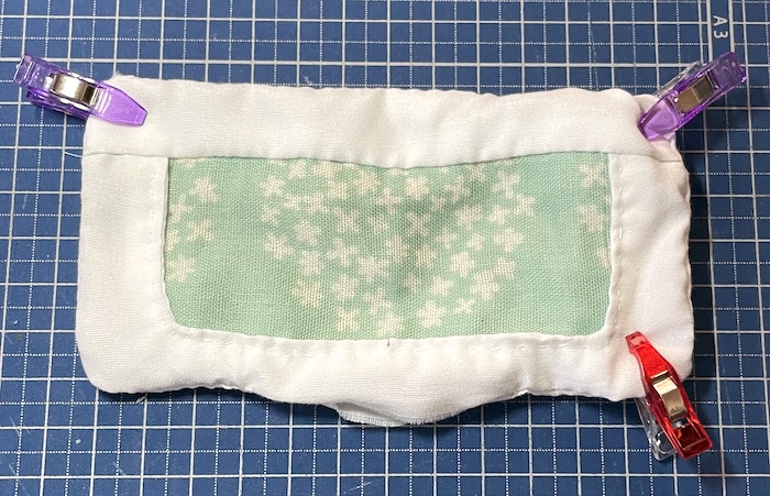 ぬいぐるみ用掛け布団の作り方|袋に縫った後の返し方