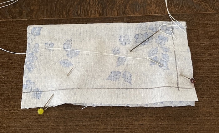 縫う｜ぬいぐるみ用のシンプルな枕